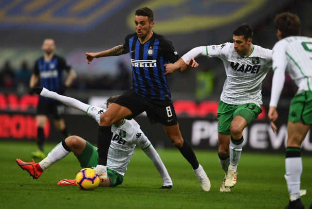 萨索洛七分钟三球闪击拉齐奥创纪录